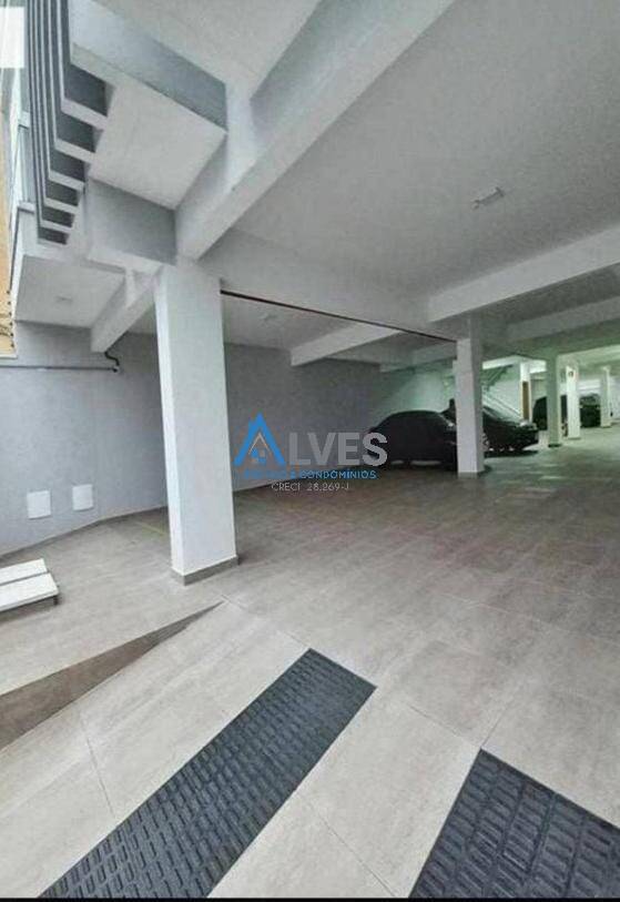 Apartamento à venda com 3 quartos, 140m² - Foto 25