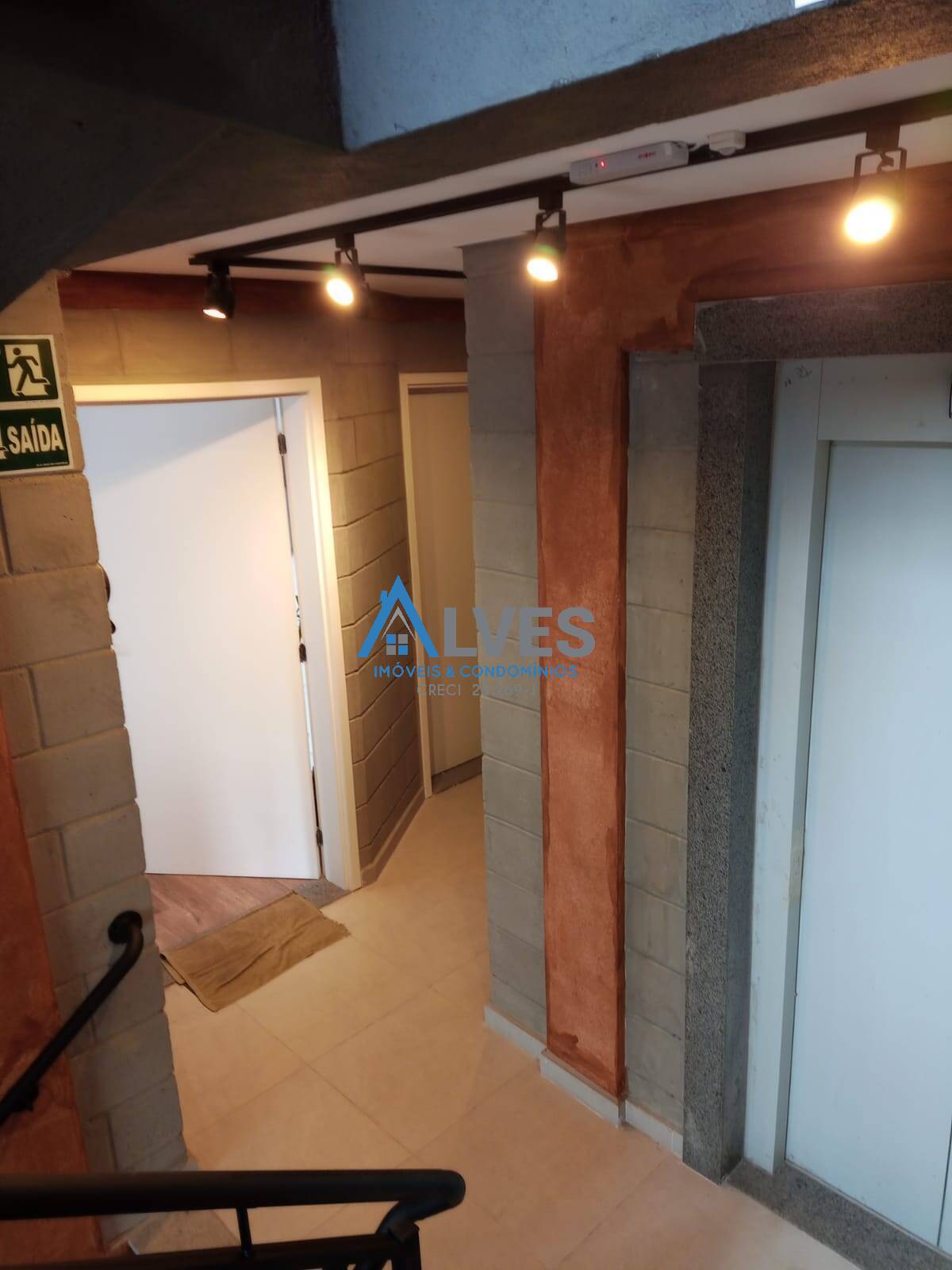 Apartamento à venda com 2 quartos, 53m² - Foto 4