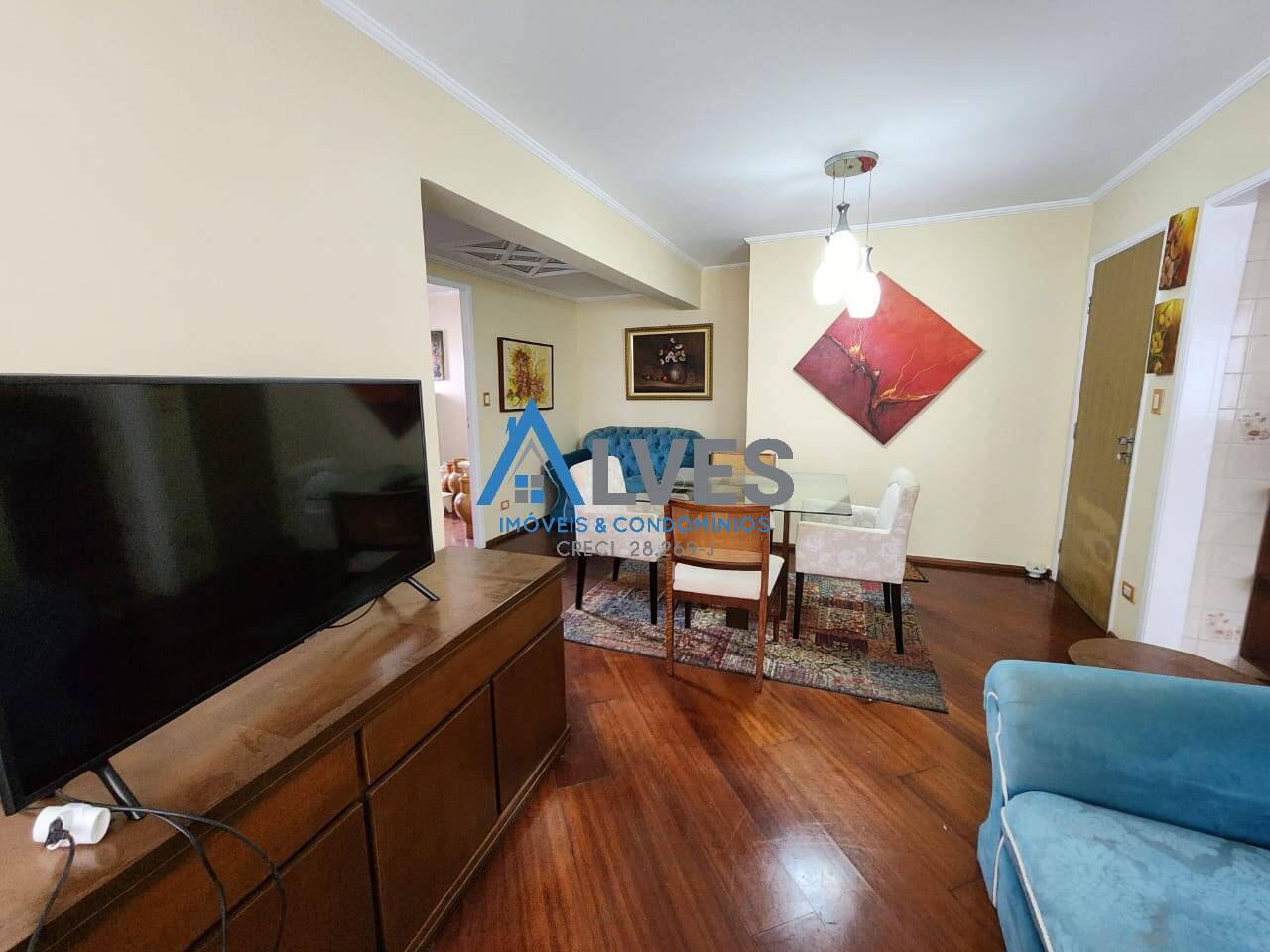 Apartamento à venda com 2 quartos, 70m² - Foto 4