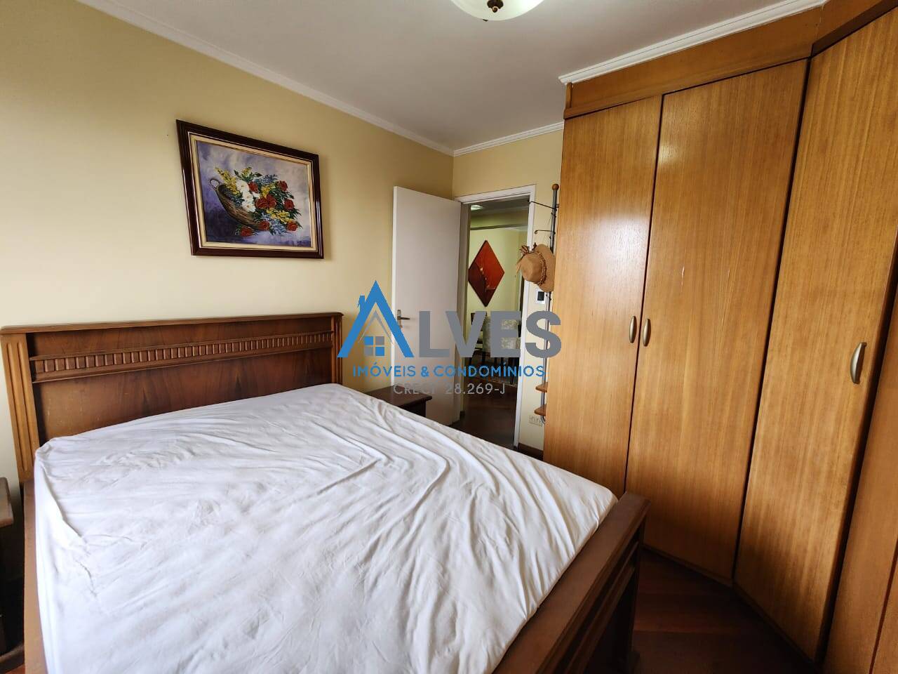 Apartamento à venda com 2 quartos, 70m² - Foto 17