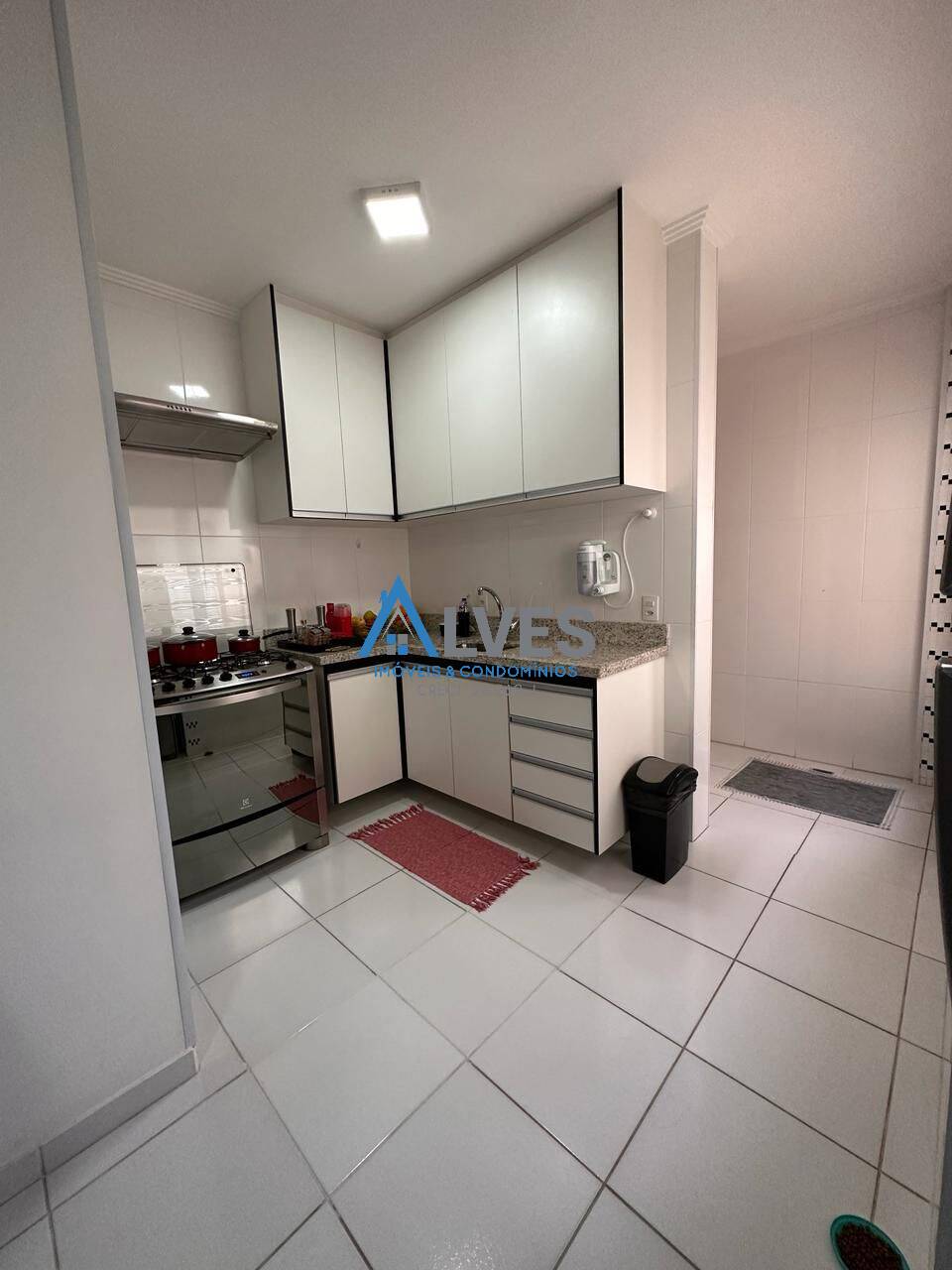 Apartamento à venda com 3 quartos, 82m² - Foto 4