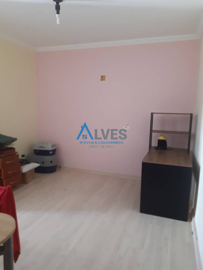 Casa à venda com 3 quartos, 126m² - Foto 14