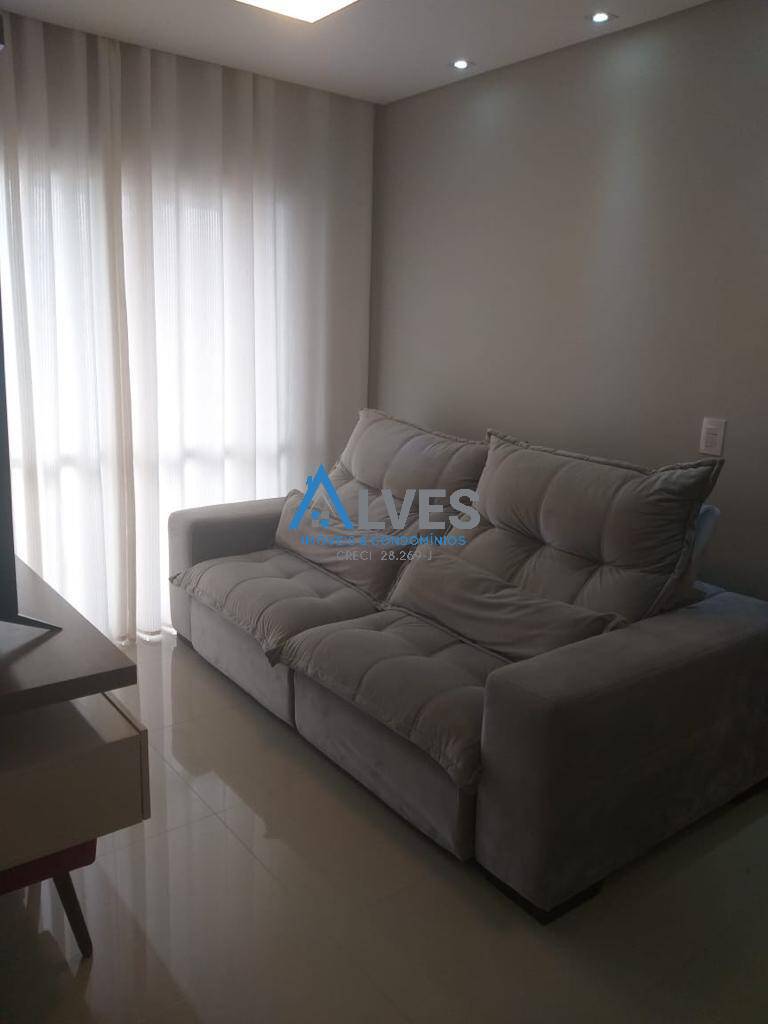 Apartamento à venda com 2 quartos, 72m² - Foto 2