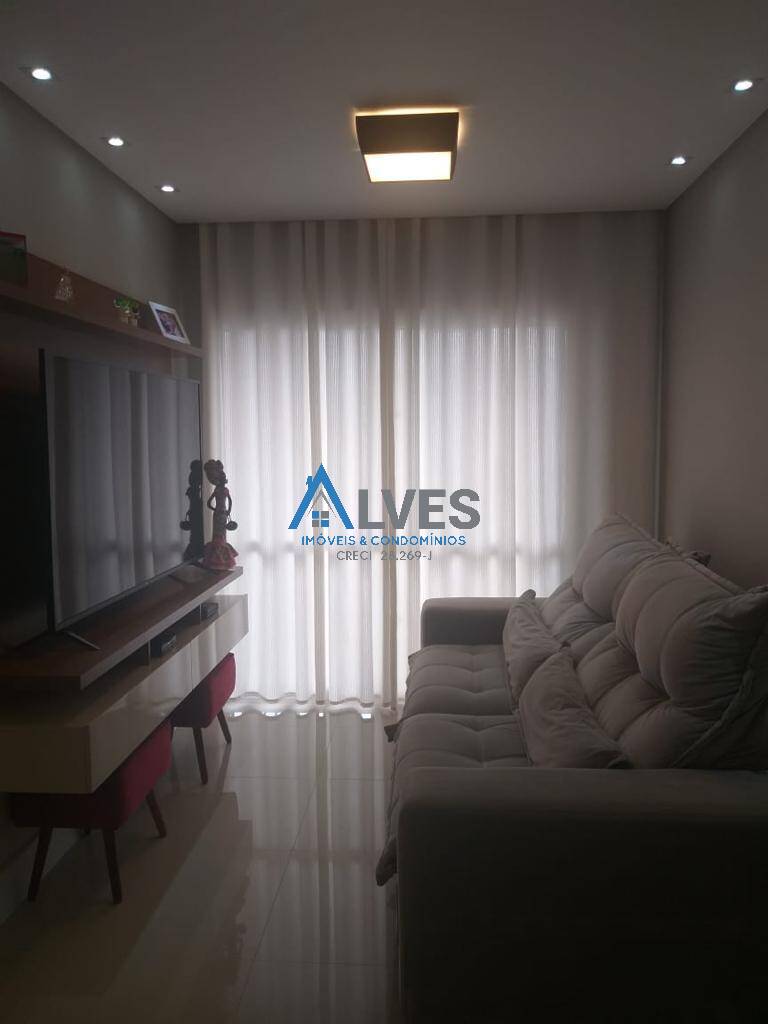 Apartamento à venda com 2 quartos, 72m² - Foto 1