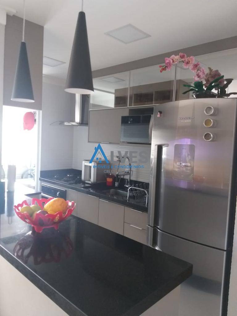 Apartamento à venda com 2 quartos, 72m² - Foto 8