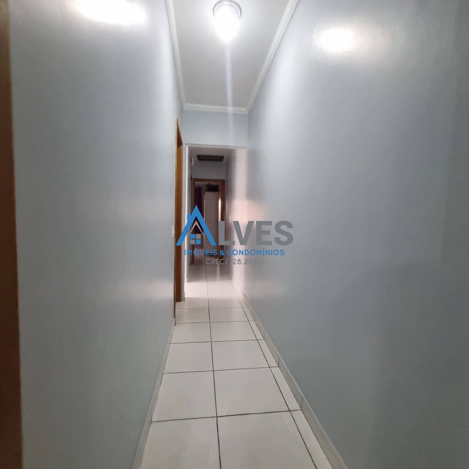 Casa à venda com 3 quartos, 130m² - Foto 5