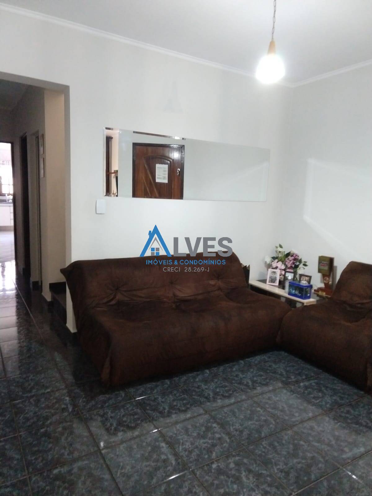 Apartamento à venda com 3 quartos, 198m² - Foto 2