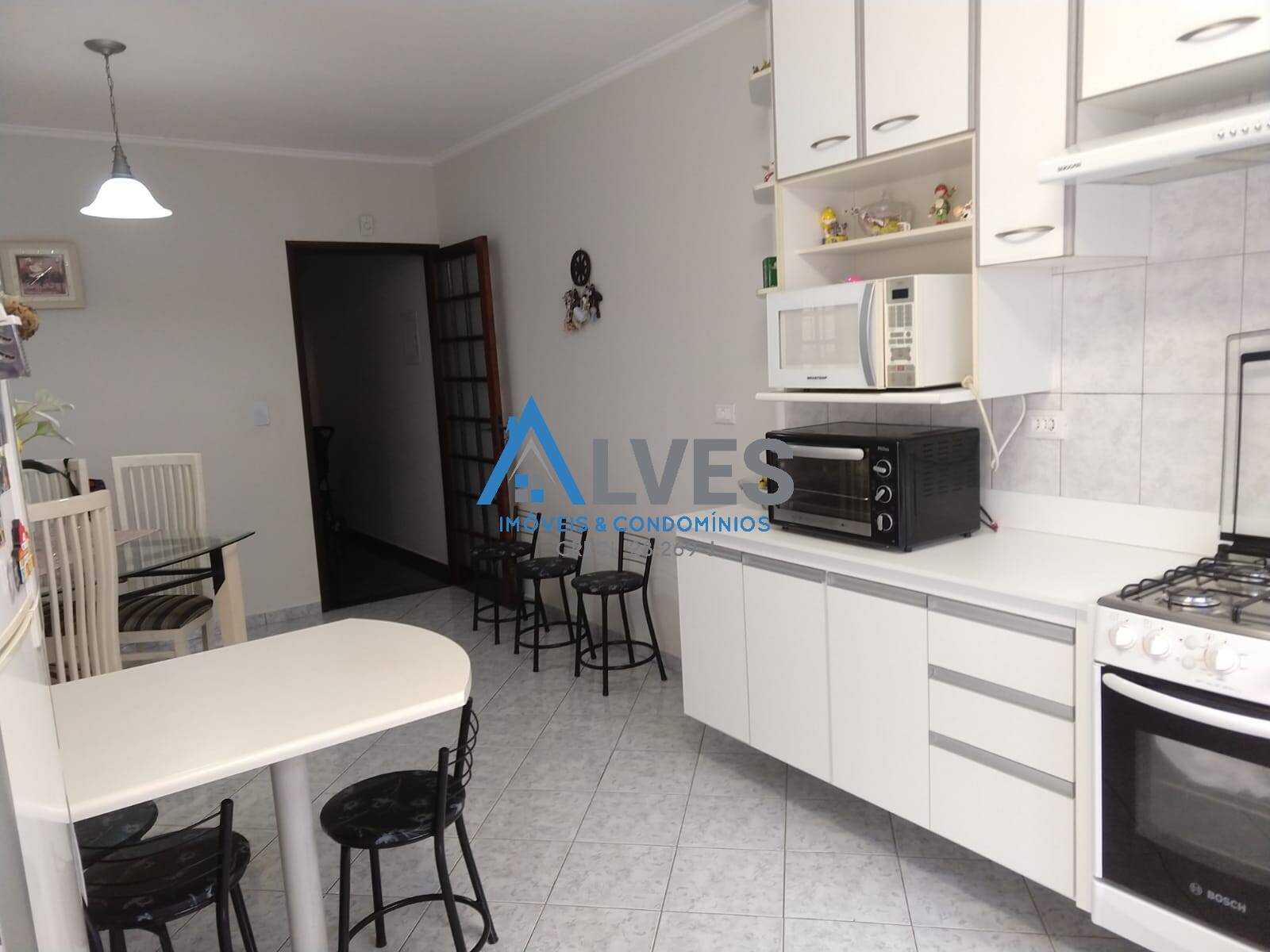 Apartamento à venda com 3 quartos, 198m² - Foto 11