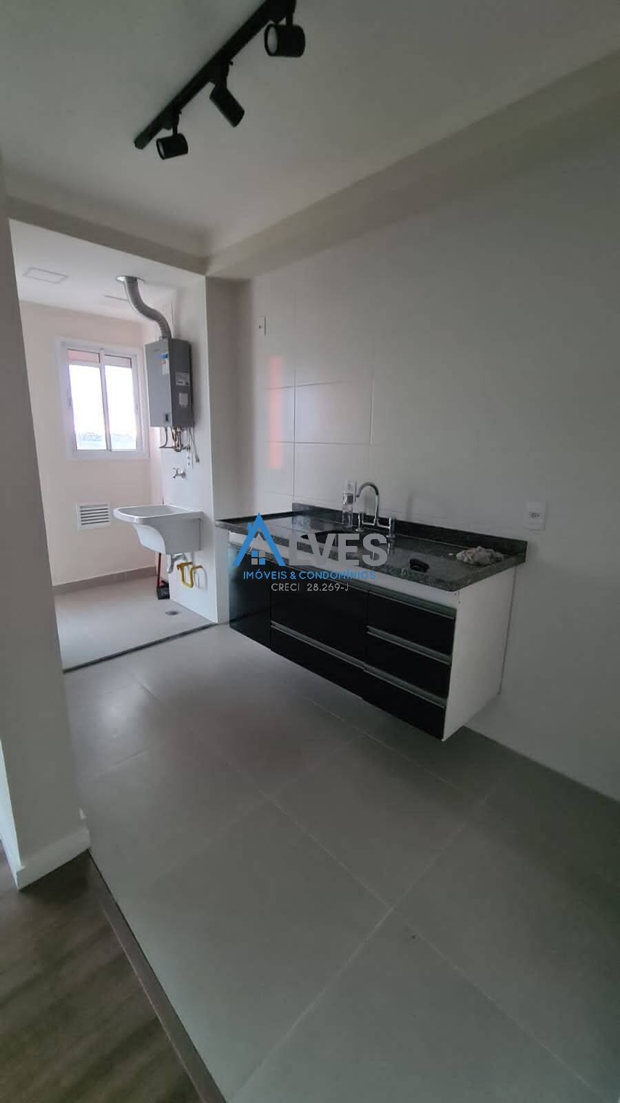 Apartamento à venda com 2 quartos, 57m² - Foto 14