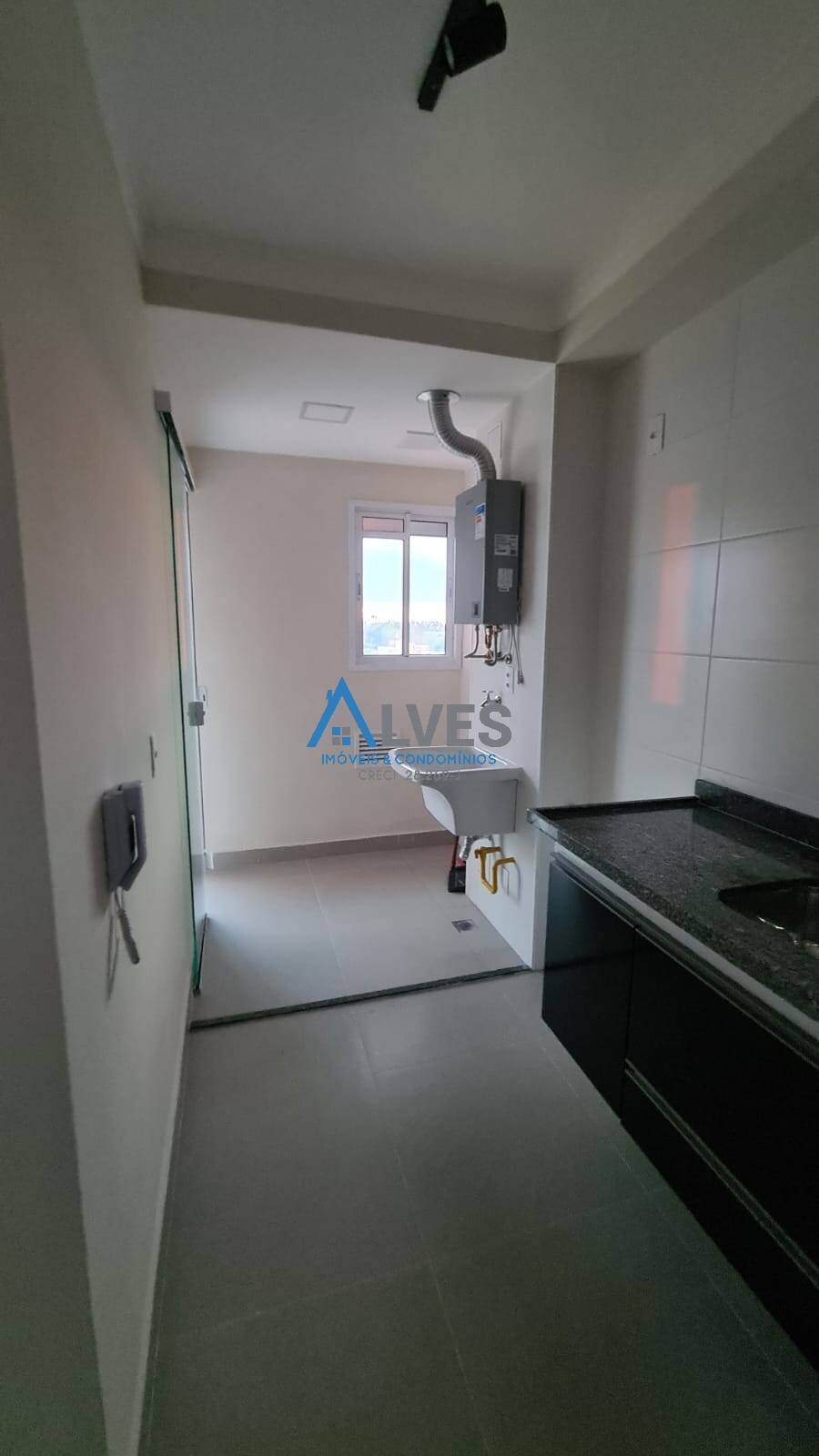 Apartamento à venda com 2 quartos, 57m² - Foto 15