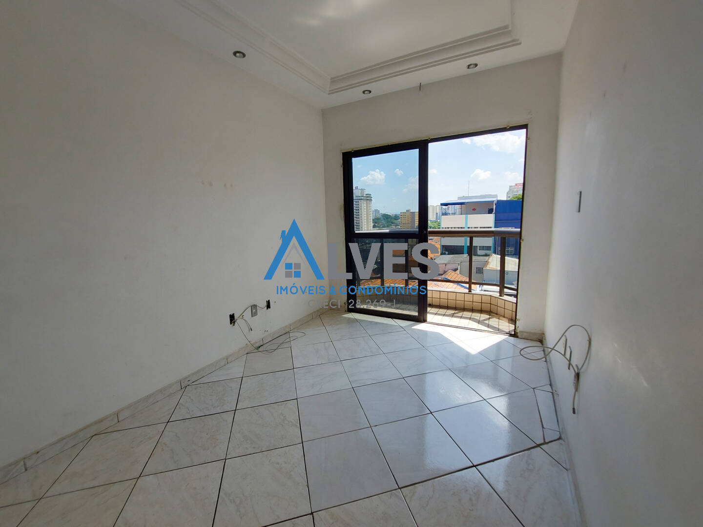 Apartamento à venda com 2 quartos, 64m² - Foto 5