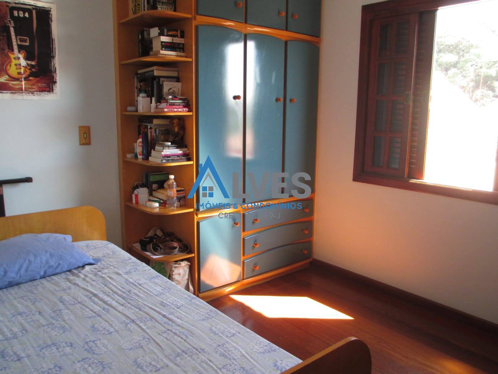 Casa à venda com 3 quartos, 220m² - Foto 16