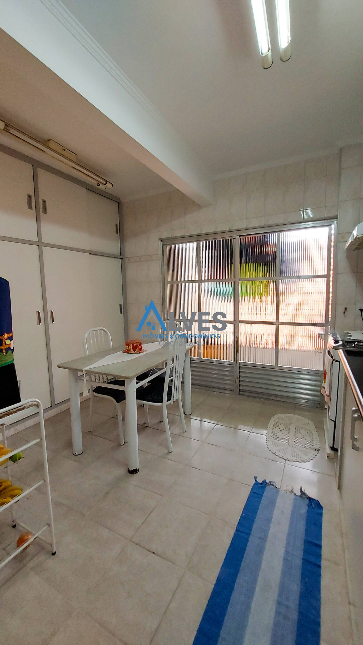 Apartamento à venda com 3 quartos, 93m² - Foto 3