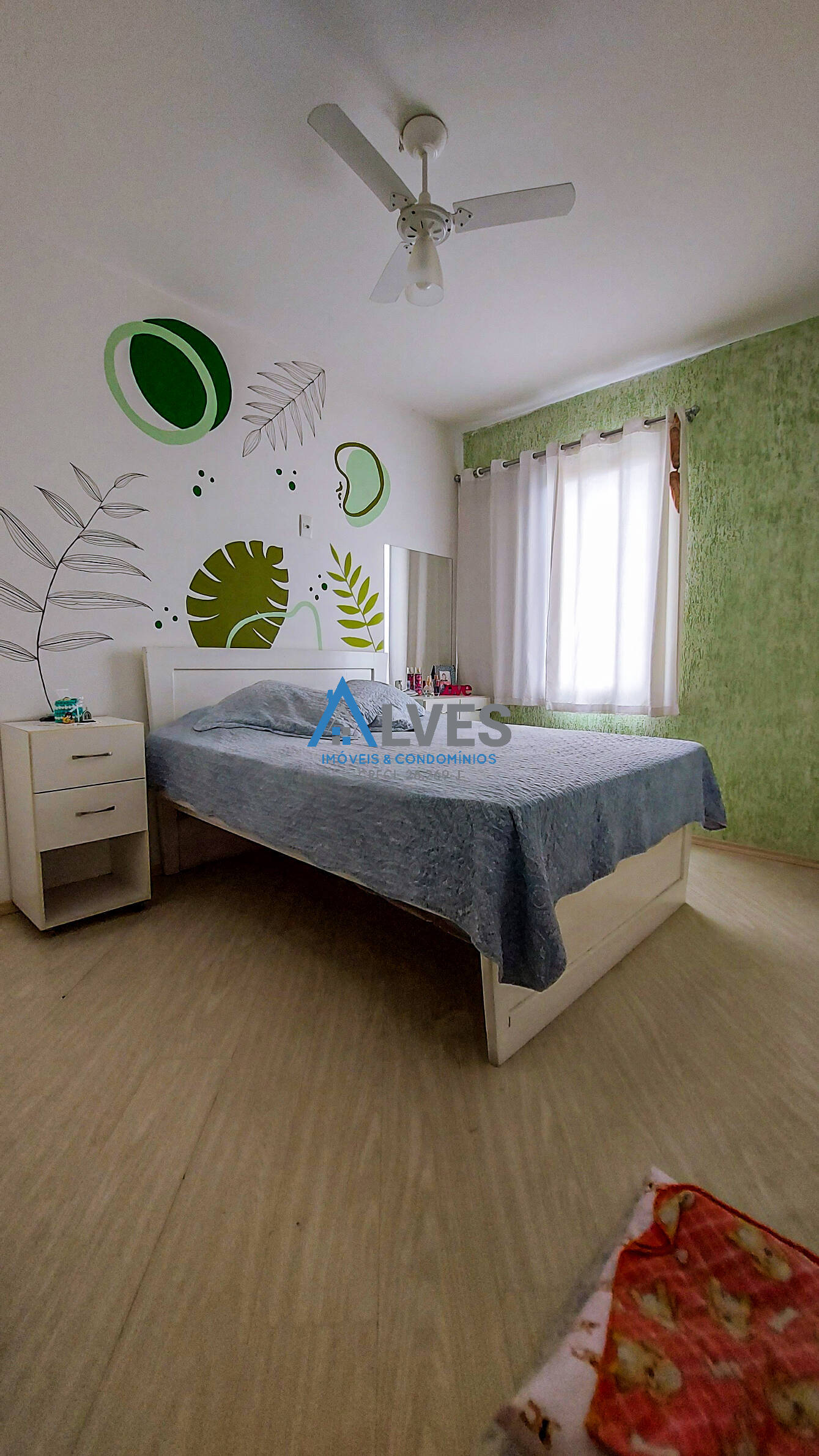 Apartamento à venda com 3 quartos, 93m² - Foto 1