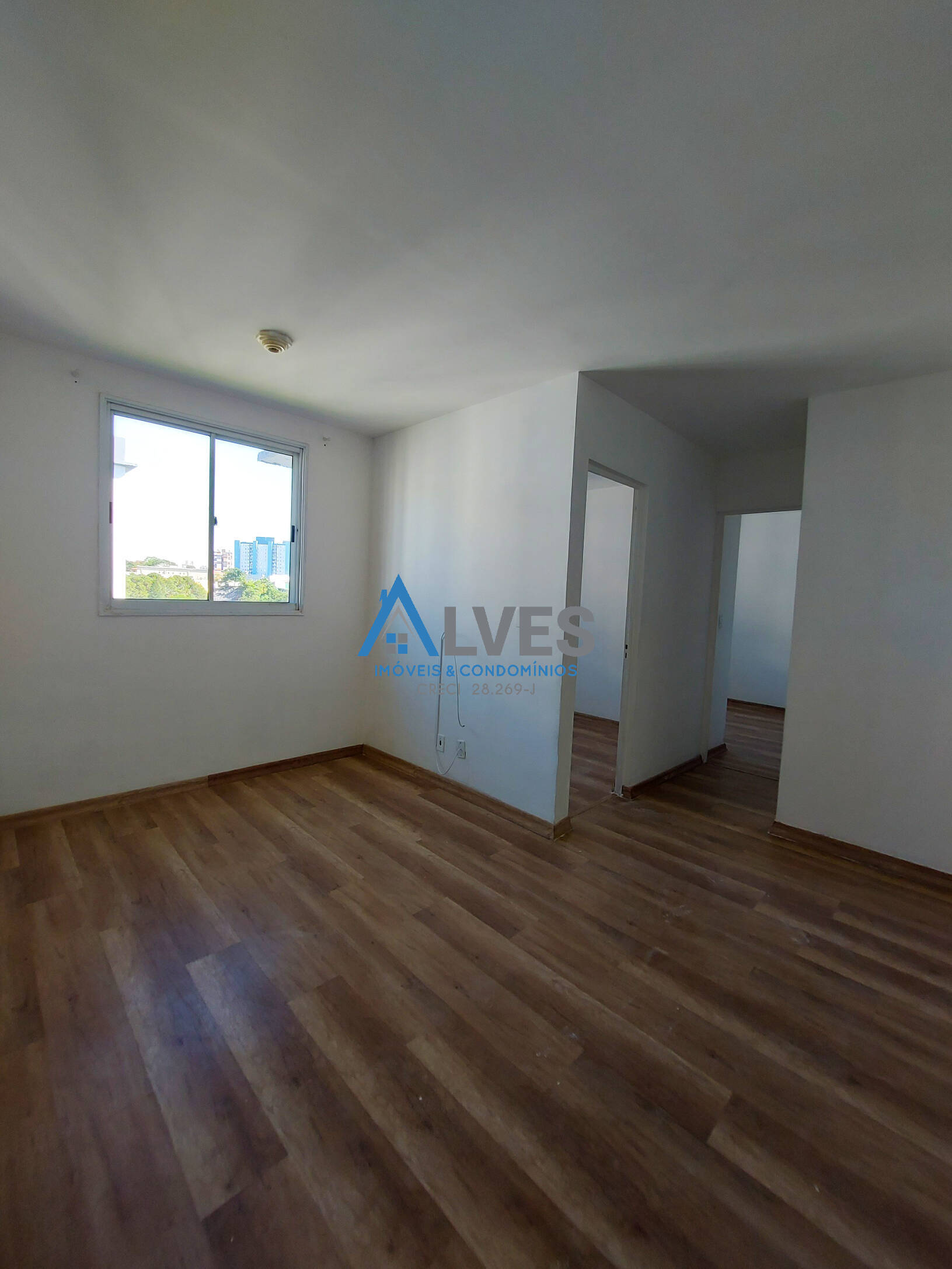 Apartamento à venda com 2 quartos, 49m² - Foto 2