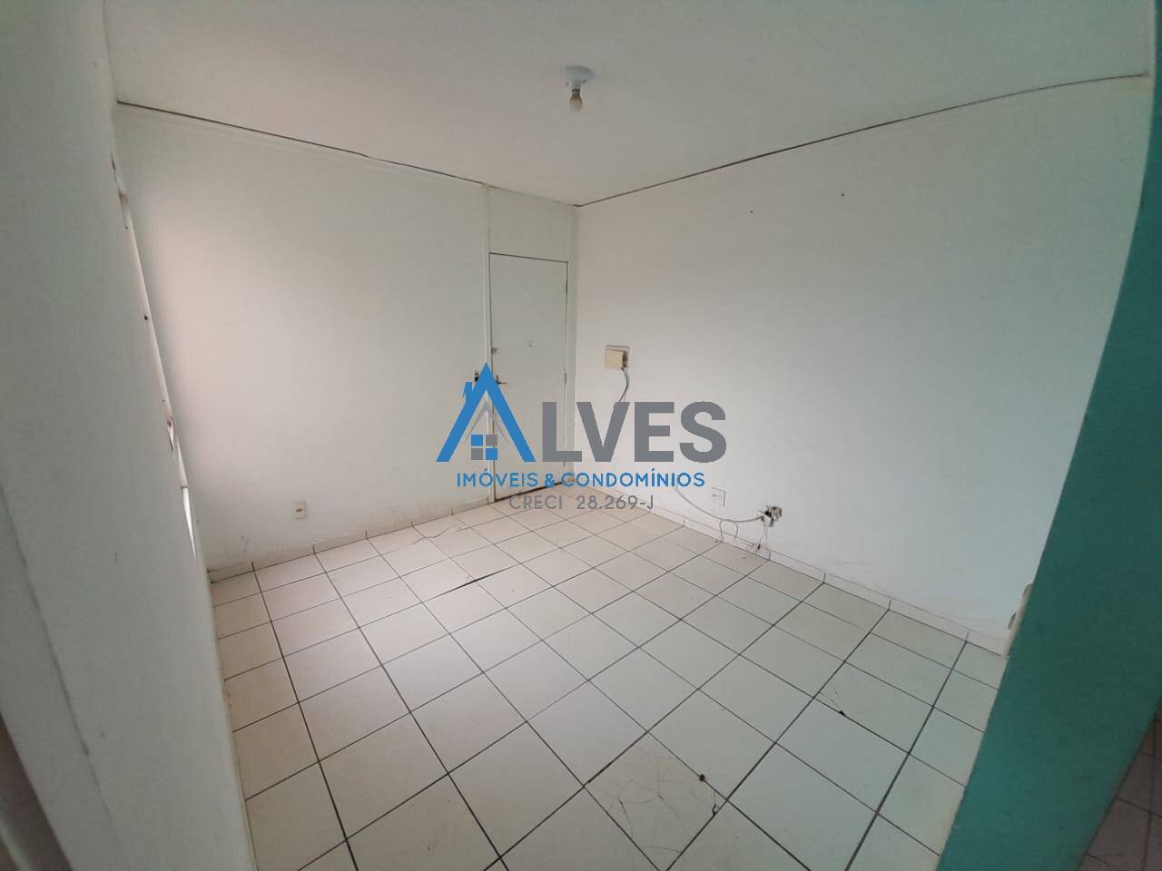 Apartamento à venda com 2 quartos, 43m² - Foto 9