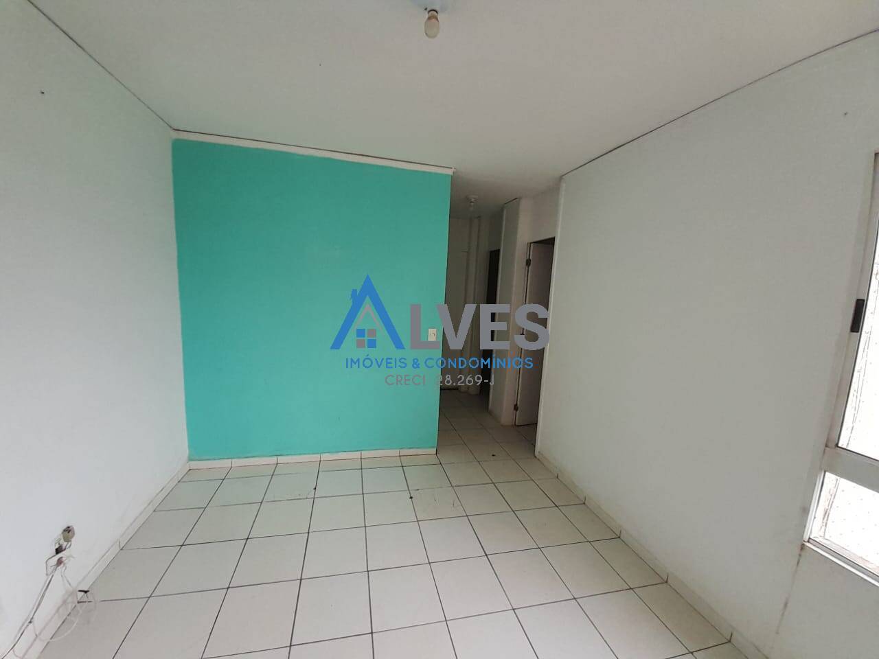 Apartamento à venda com 2 quartos, 43m² - Foto 2