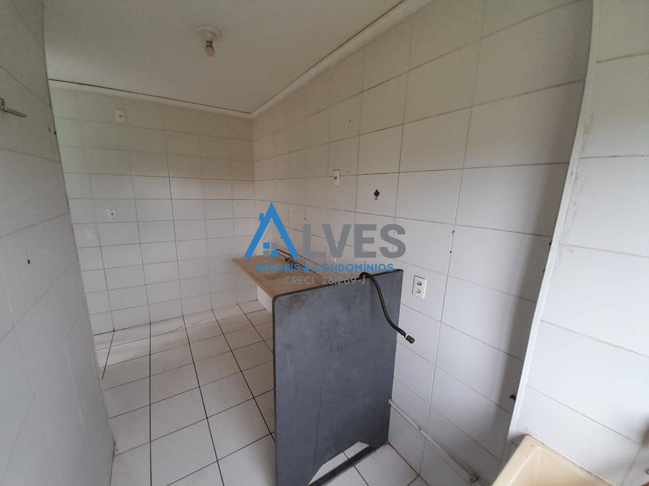 Apartamento à venda com 2 quartos, 43m² - Foto 4