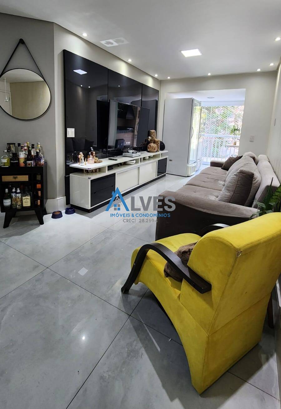 Apartamento à venda com 3 quartos, 84m² - Foto 7