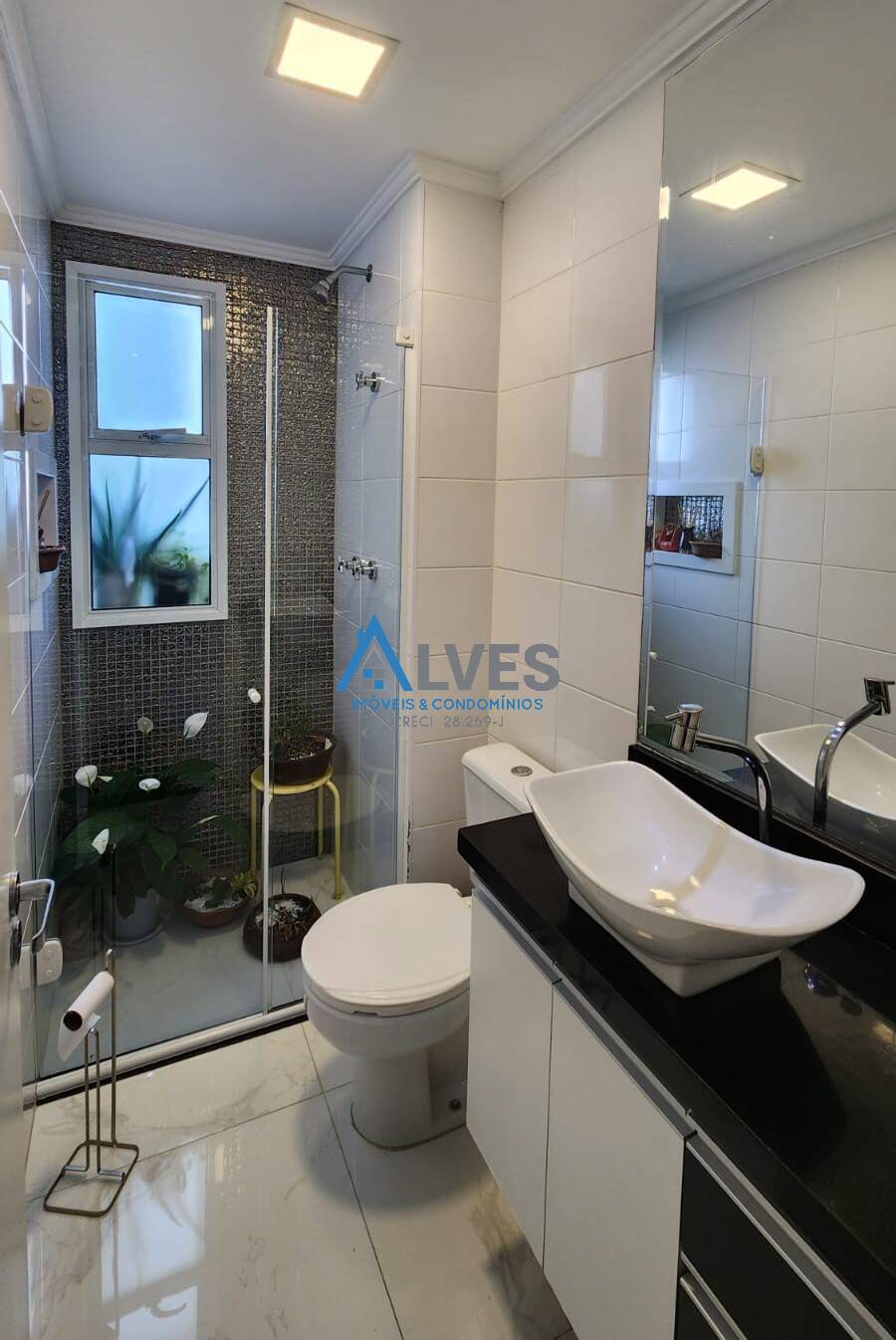 Apartamento à venda com 3 quartos, 84m² - Foto 28