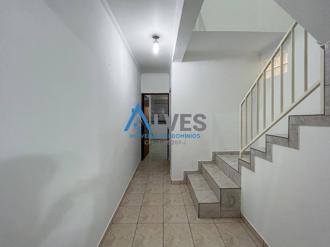 Casa à venda com 3 quartos, 193m² - Foto 11