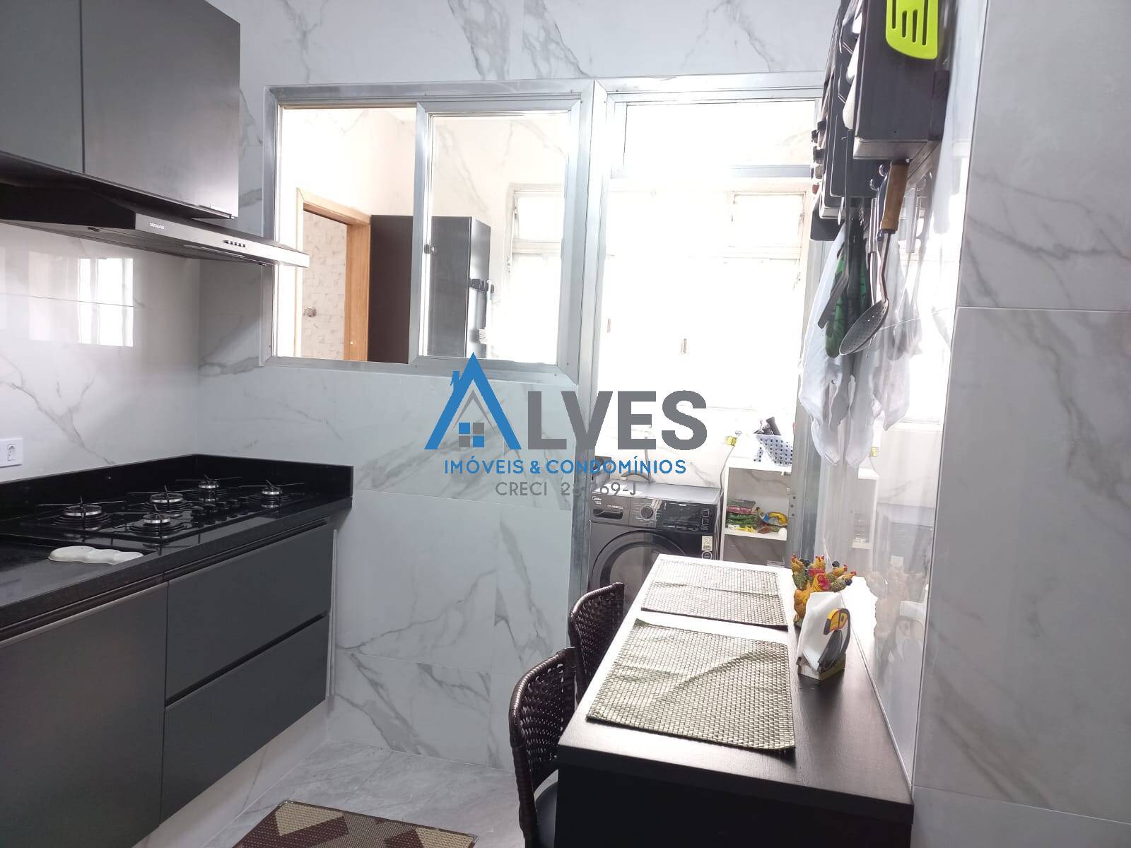 Apartamento à venda com 2 quartos, 87m² - Foto 6