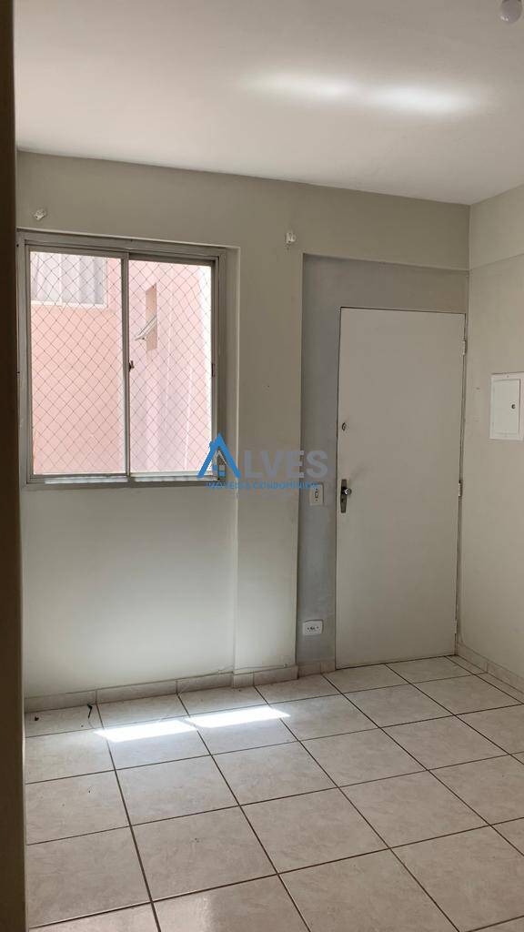 Apartamento à venda com 2 quartos, 65m² - Foto 2