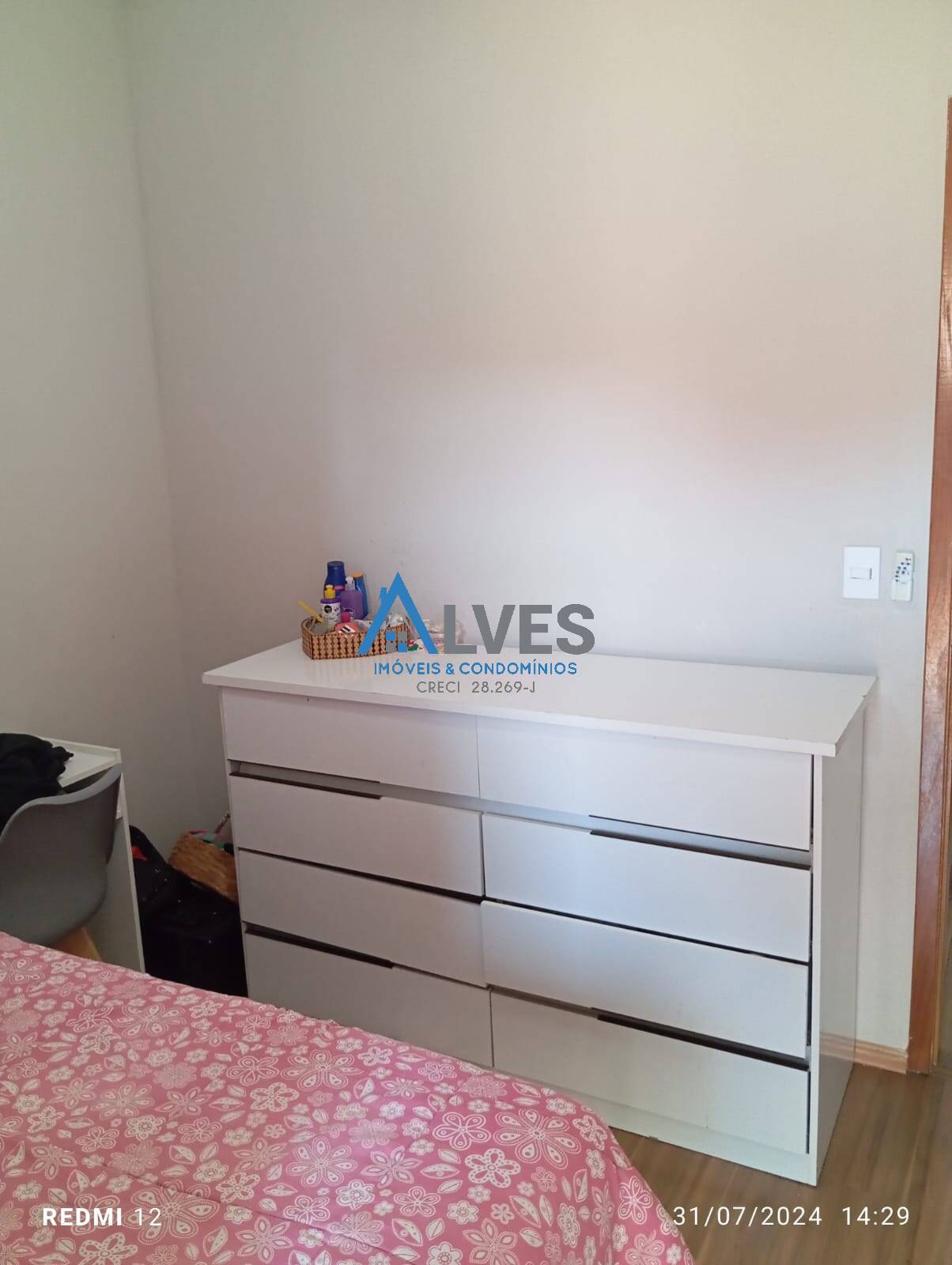 Apartamento à venda com 3 quartos, 75m² - Foto 7