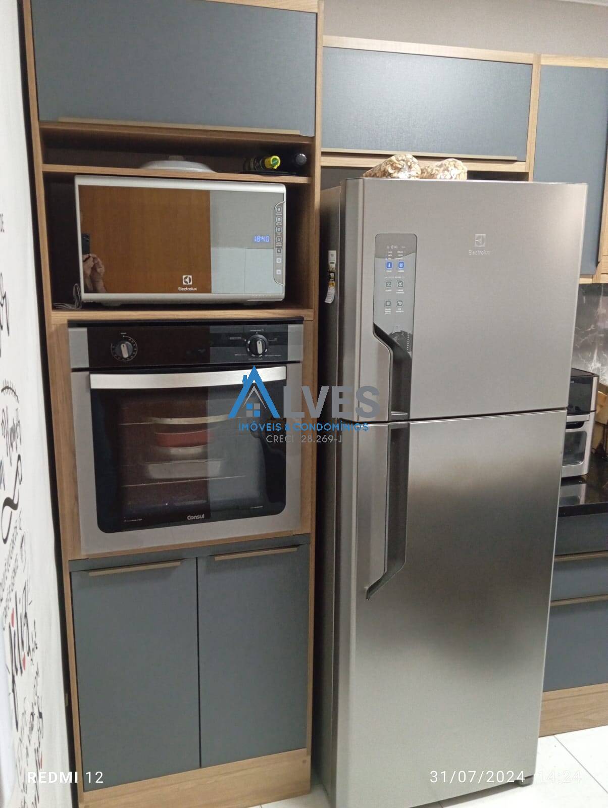 Apartamento à venda com 3 quartos, 75m² - Foto 13