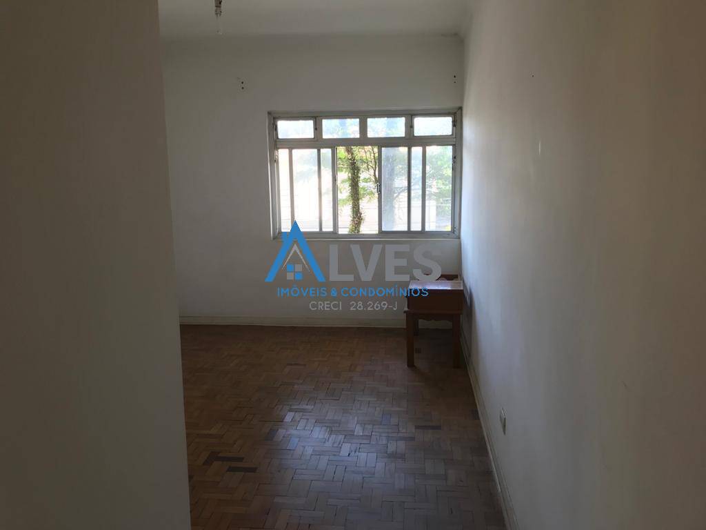 Apartamento à venda com 2 quartos, 67m² - Foto 12