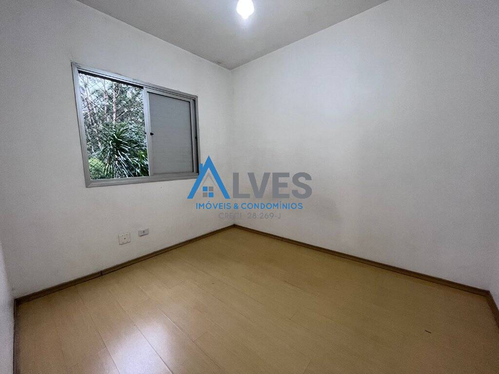 Apartamento para alugar com 3 quartos, 65m² - Foto 11