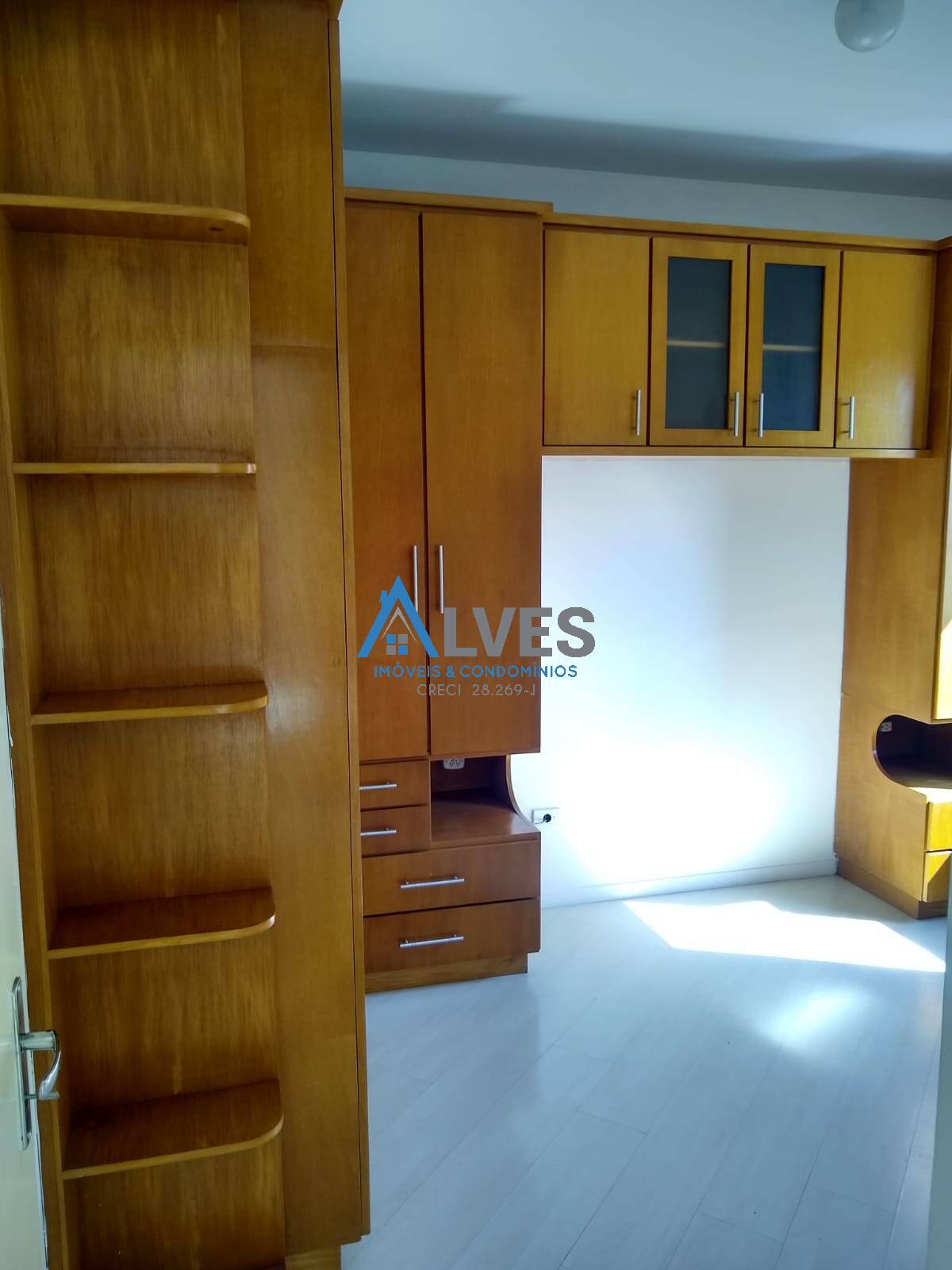 Apartamento à venda com 3 quartos, 65m² - Foto 10