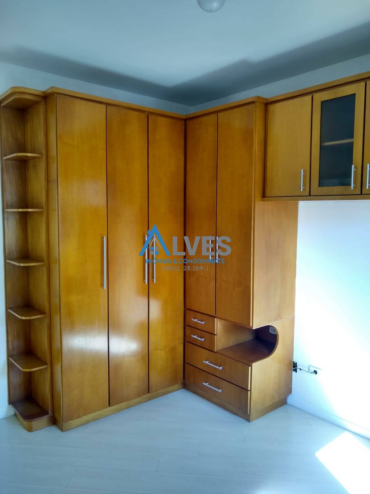 Apartamento à venda com 3 quartos, 65m² - Foto 12