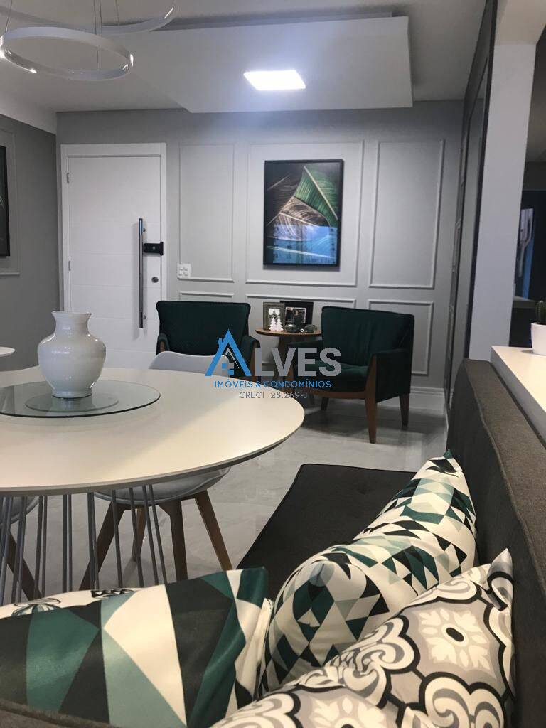 Apartamento à venda com 3 quartos, 147m² - Foto 5