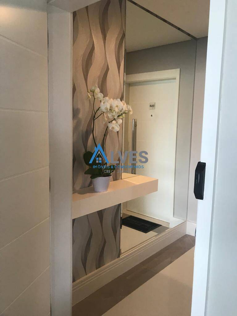 Apartamento à venda com 3 quartos, 147m² - Foto 19