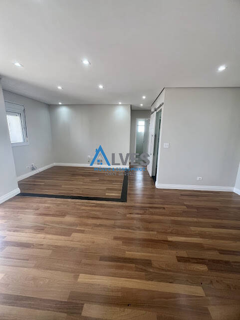 Apartamento à venda com 2 quartos, 74m² - Foto 5