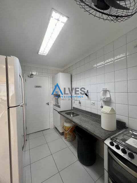 Apartamento à venda com 2 quartos, 74m² - Foto 55