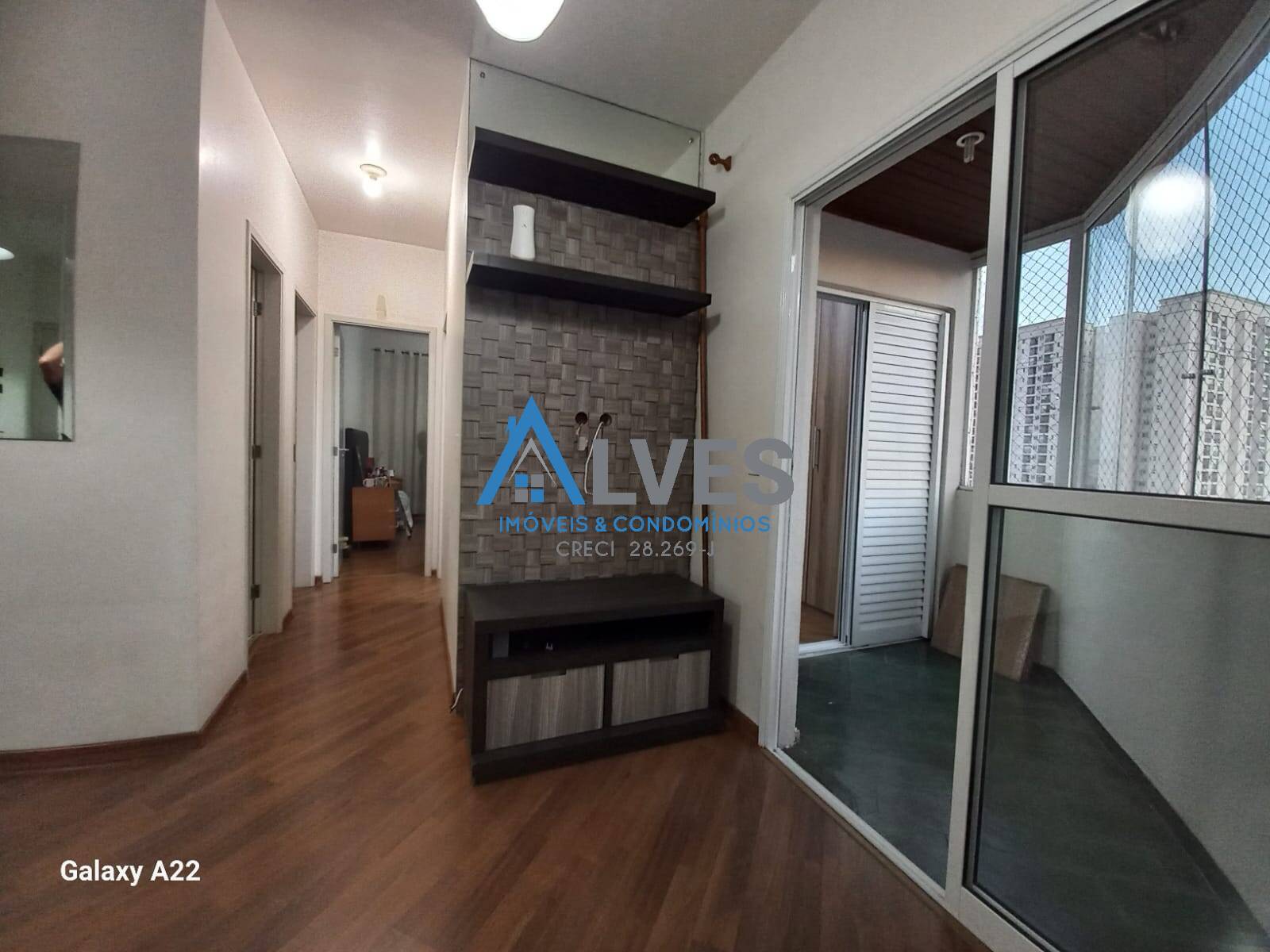 Apartamento à venda com 3 quartos, 69m² - Foto 4