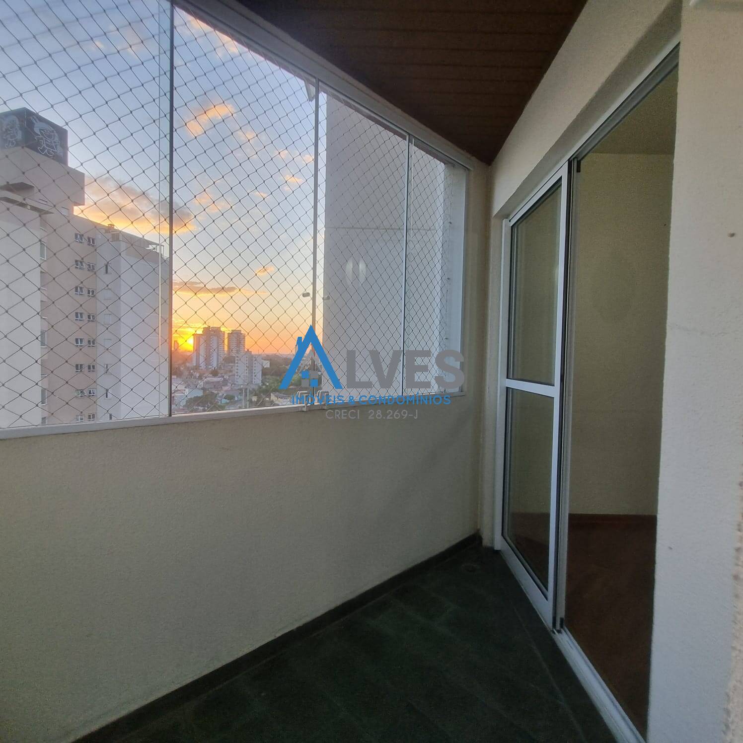 Apartamento à venda com 3 quartos, 69m² - Foto 9