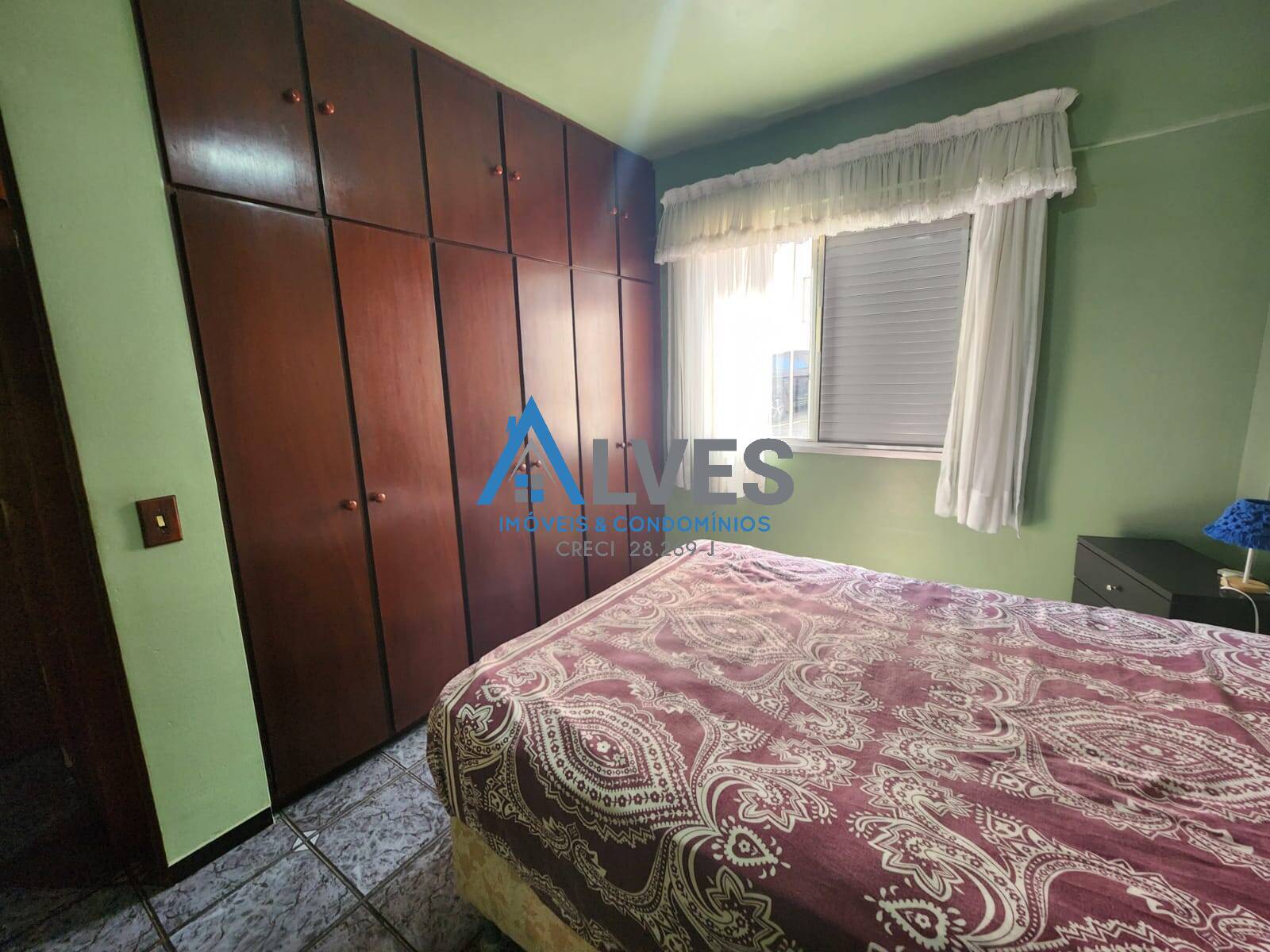 Apartamento à venda com 2 quartos, 65m² - Foto 17