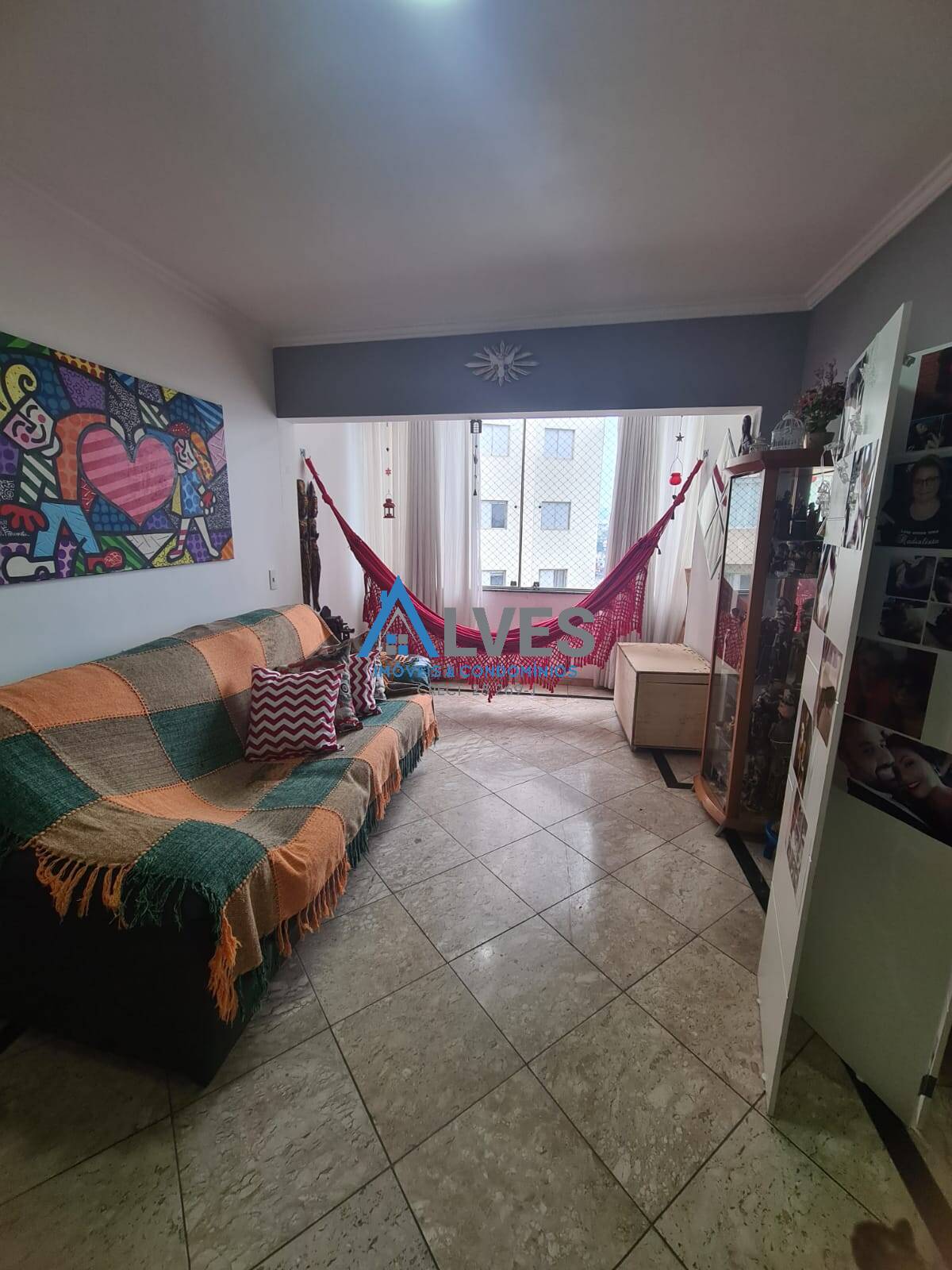 Apartamento à venda com 3 quartos, 70m² - Foto 1