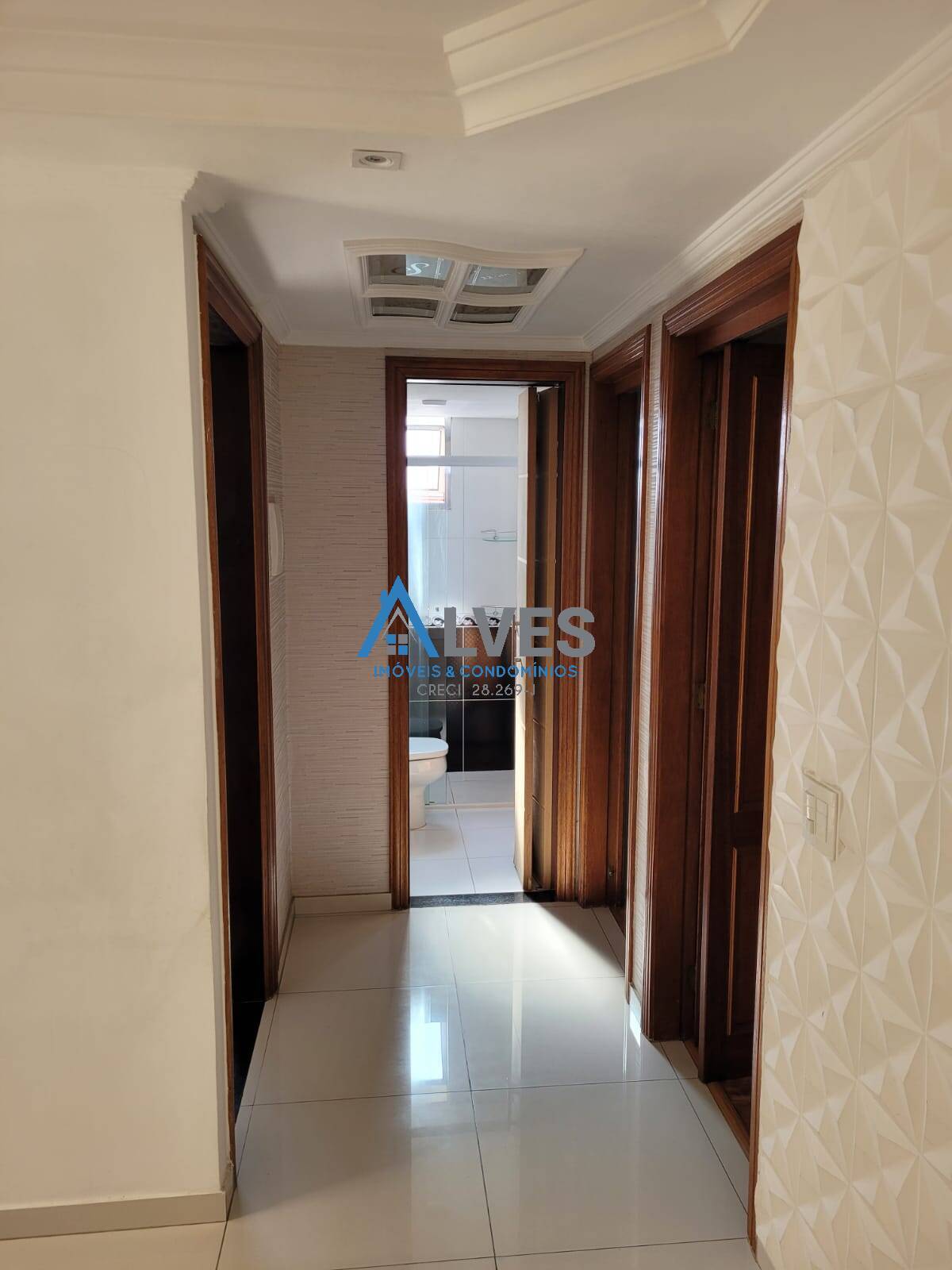 Apartamento à venda com 2 quartos, 50m² - Foto 4