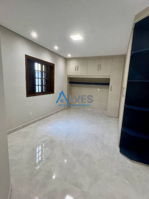 Sobrado à venda com 3 quartos, 210m² - Foto 9