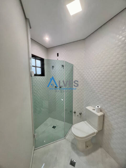 Sobrado à venda com 3 quartos, 210m² - Foto 11