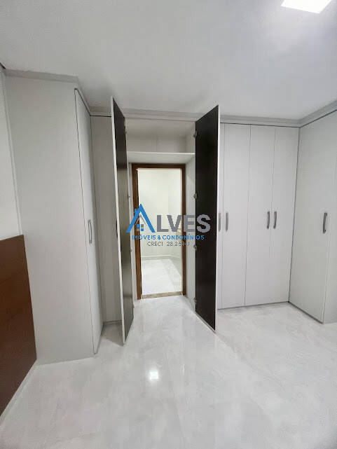 Sobrado à venda com 3 quartos, 210m² - Foto 12