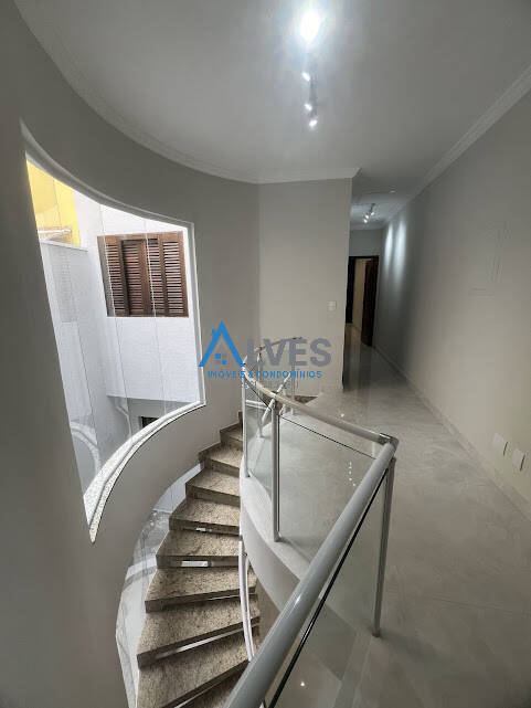 Sobrado à venda com 3 quartos, 210m² - Foto 22