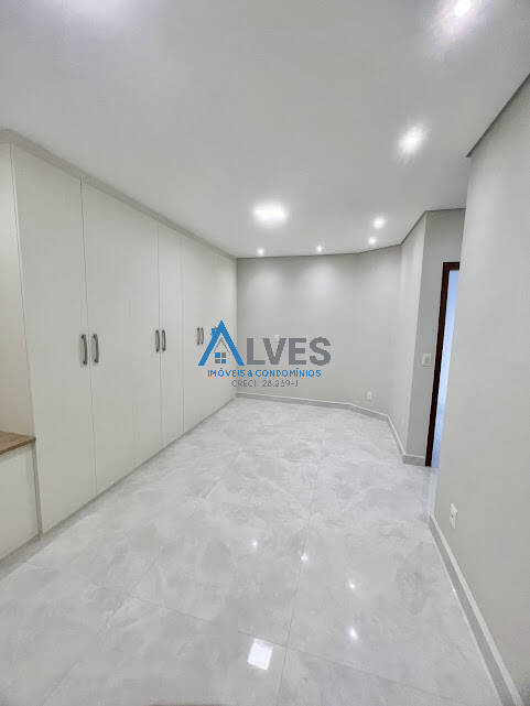 Sobrado à venda com 3 quartos, 210m² - Foto 30