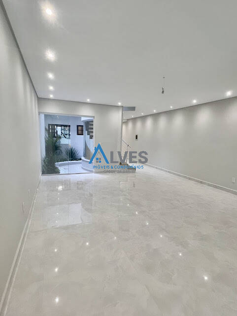 Sobrado à venda com 3 quartos, 210m² - Foto 51