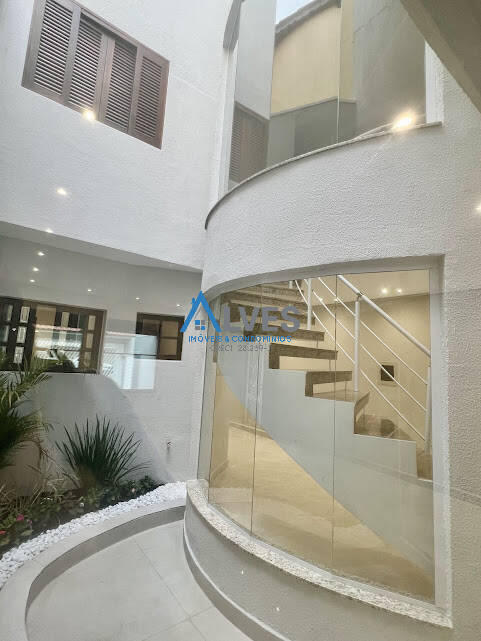 Sobrado à venda com 3 quartos, 210m² - Foto 52