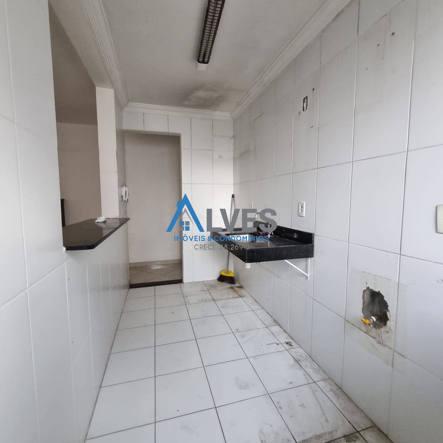 Apartamento à venda e aluguel com 2 quartos, 45m² - Foto 12